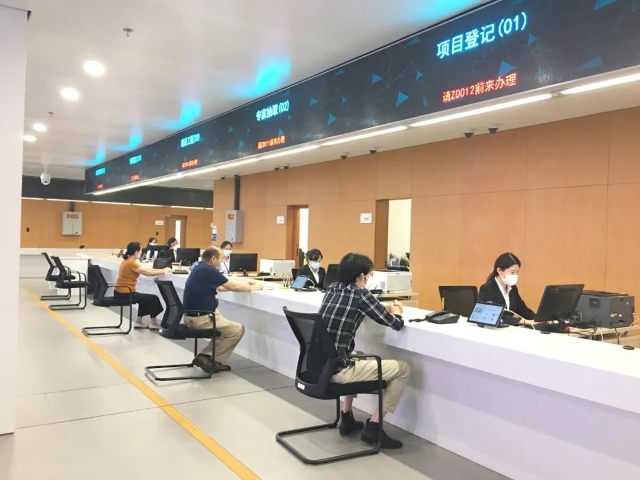 区公共资源交易中心运行平稳 计算机信息服务保障有力